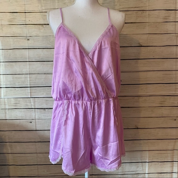 INC International Concepts Ditsy Daisy Silky Night Romper - Picture 1 of 11